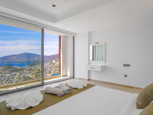  gece  -  Kasım
  | Kalkan Kördere'de Deniz Manzaralı 8 Kişilik Aile Villası: Çocuk Havuzlu ve Jakuzili